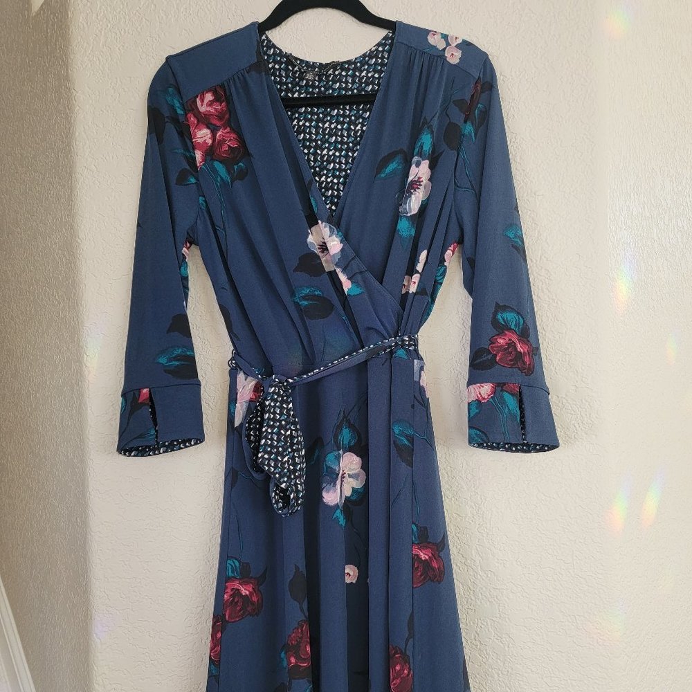 White House Black Market WHBM Faux Wrap Reversible Dress